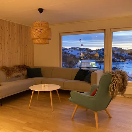 Hus I Lofoten - Ski In Ski Out