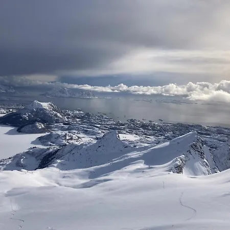Hus I Lofoten - Ski In Ski Out Σπίτι διακοπών Kabelvåg